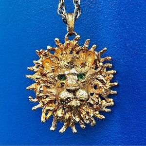 Vintage Lion Pendant Tancer II 70’s Necklace Gold Tone